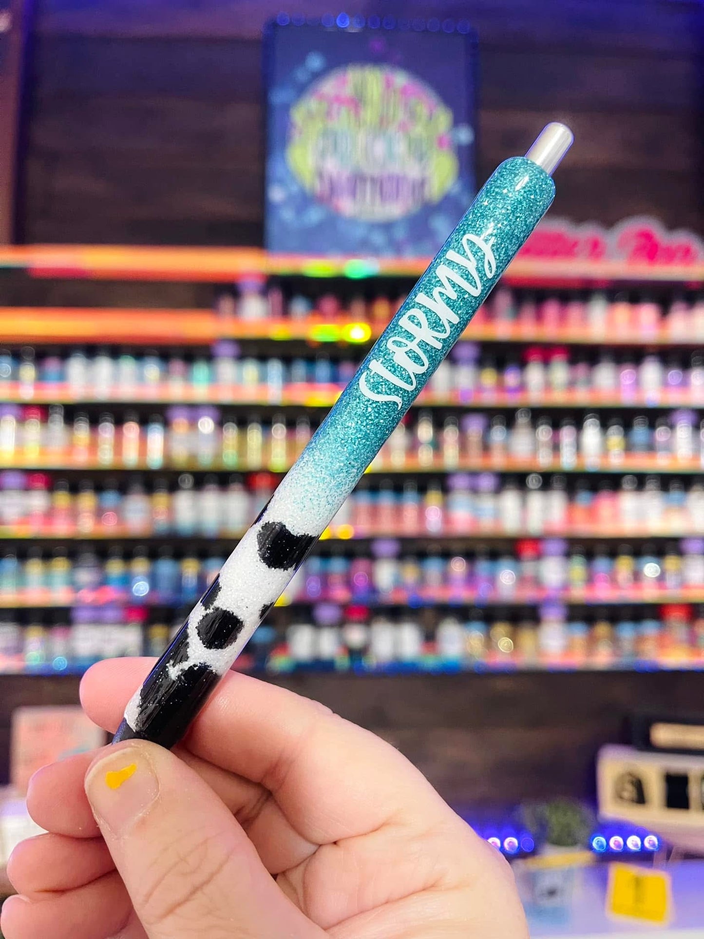 1/2 Cow Print Glitter Pen