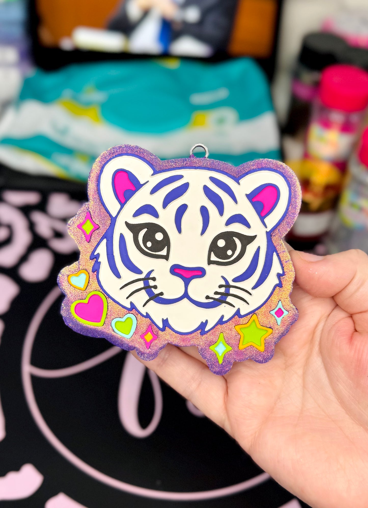 CUTIE TIGER IN GIRLY POP