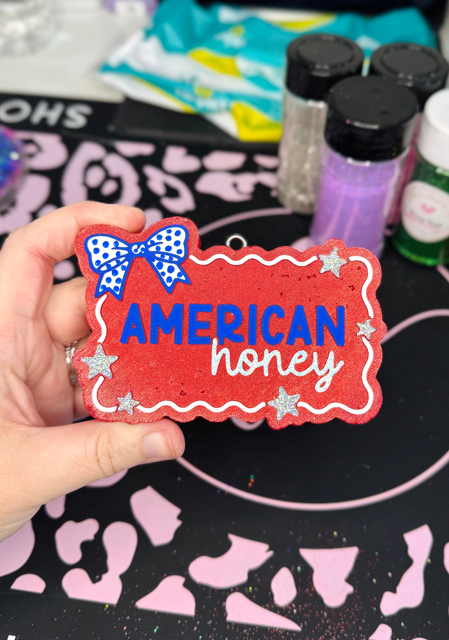 AMERICAN HONEY IN LAUNDRY DAY