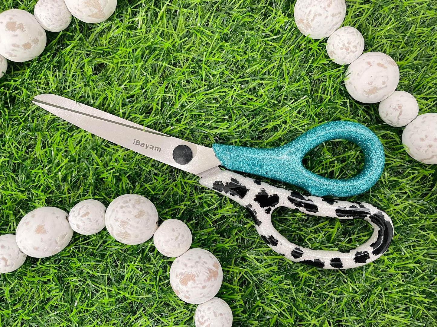1/2 Cow Print Glitter Scissors