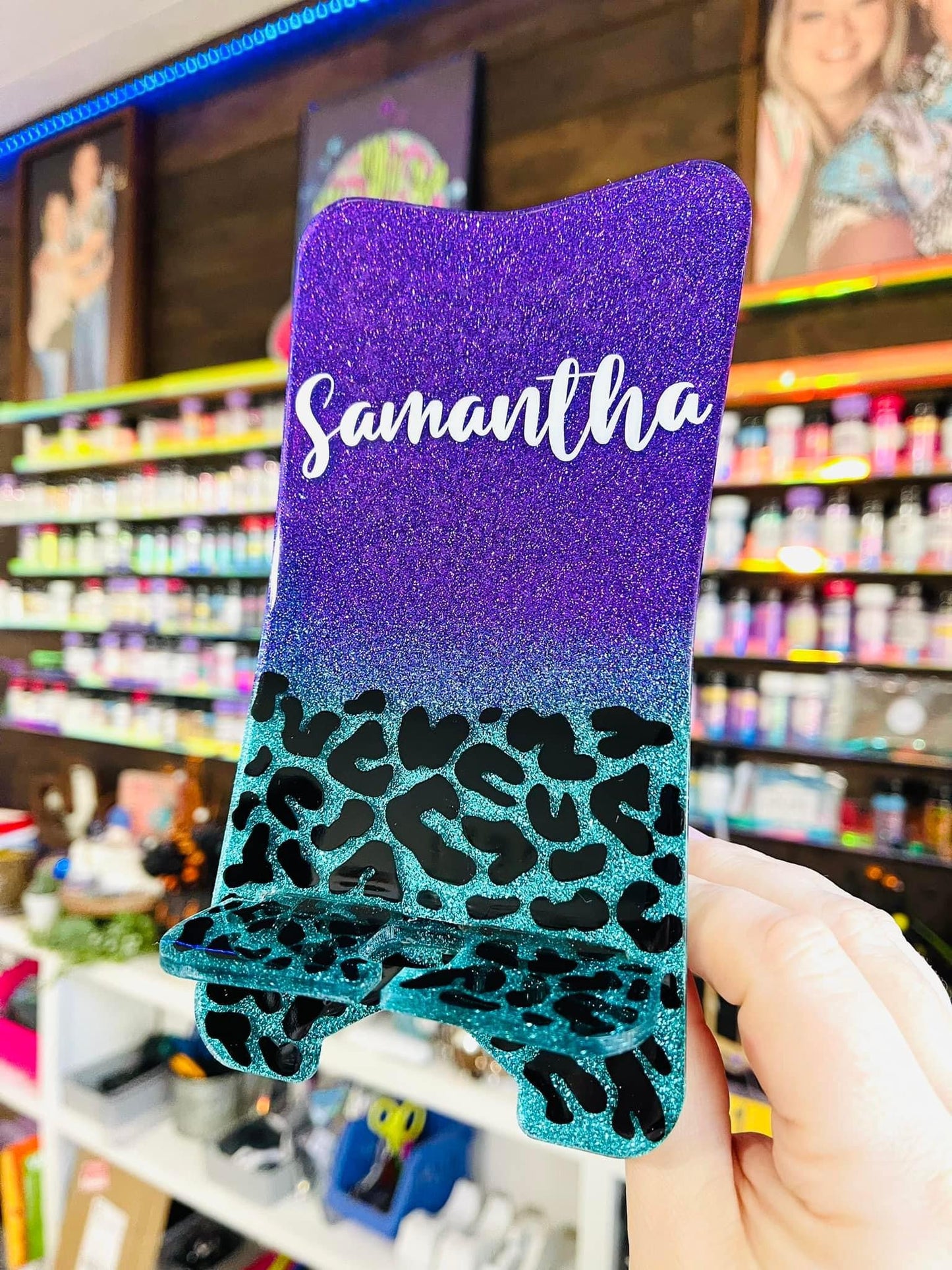 Custom 1/2 Leopard Glitter Phone Stand