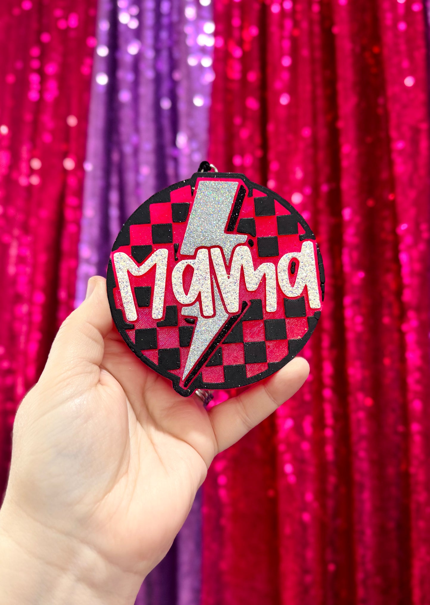 Mama Checkered Bolt SCENT: Vanilla Wafer Cookie
