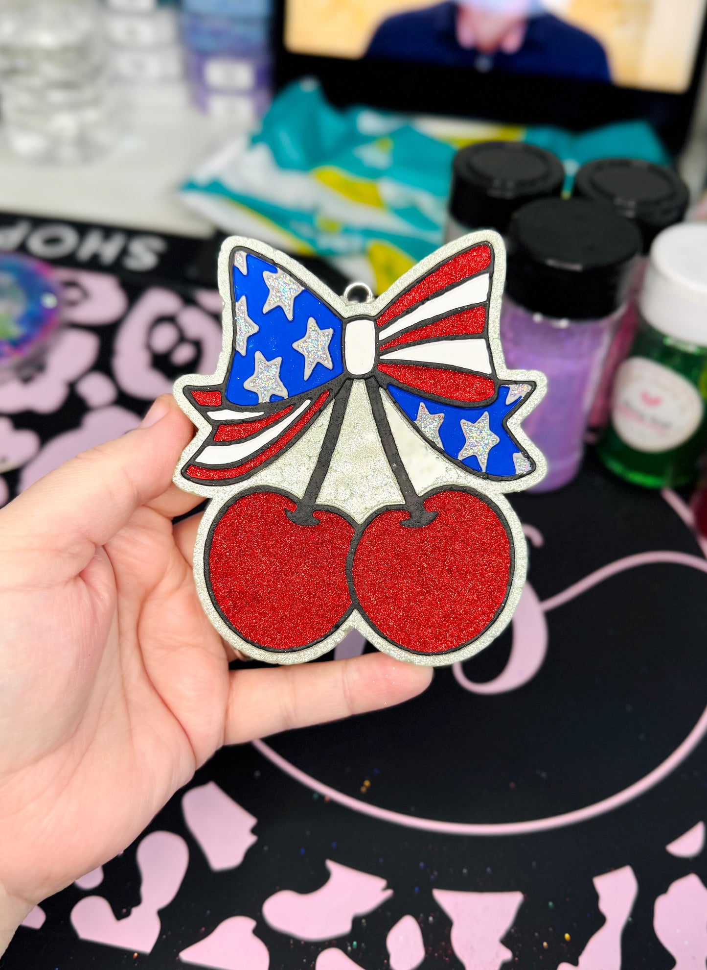 AMERICAN CHERRY IN HOWDY HONEY