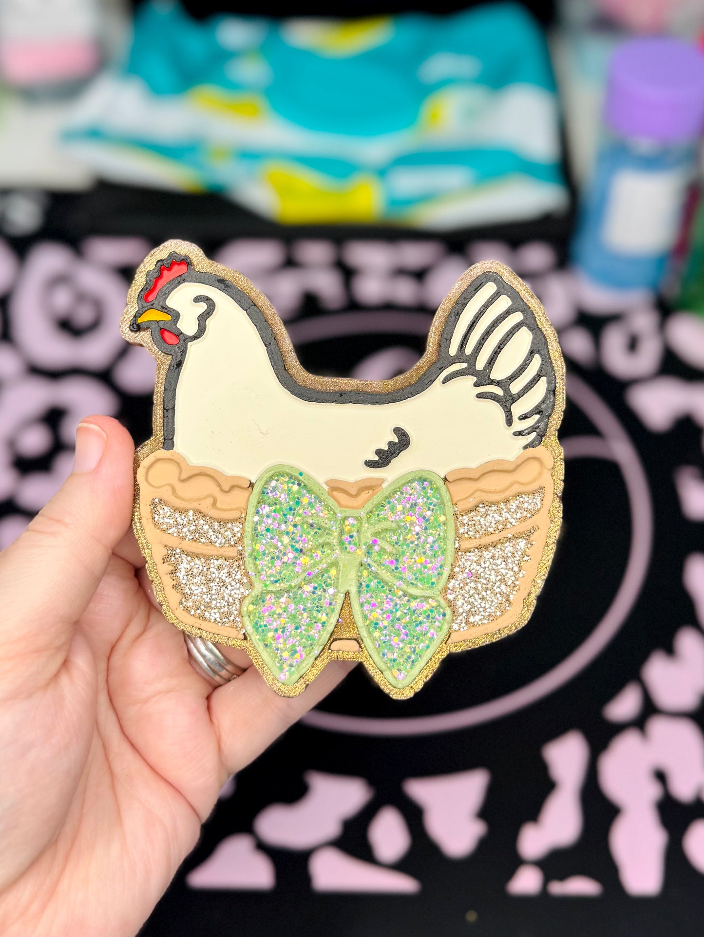 HEN ON A NEST IN PERFECT COUPLE