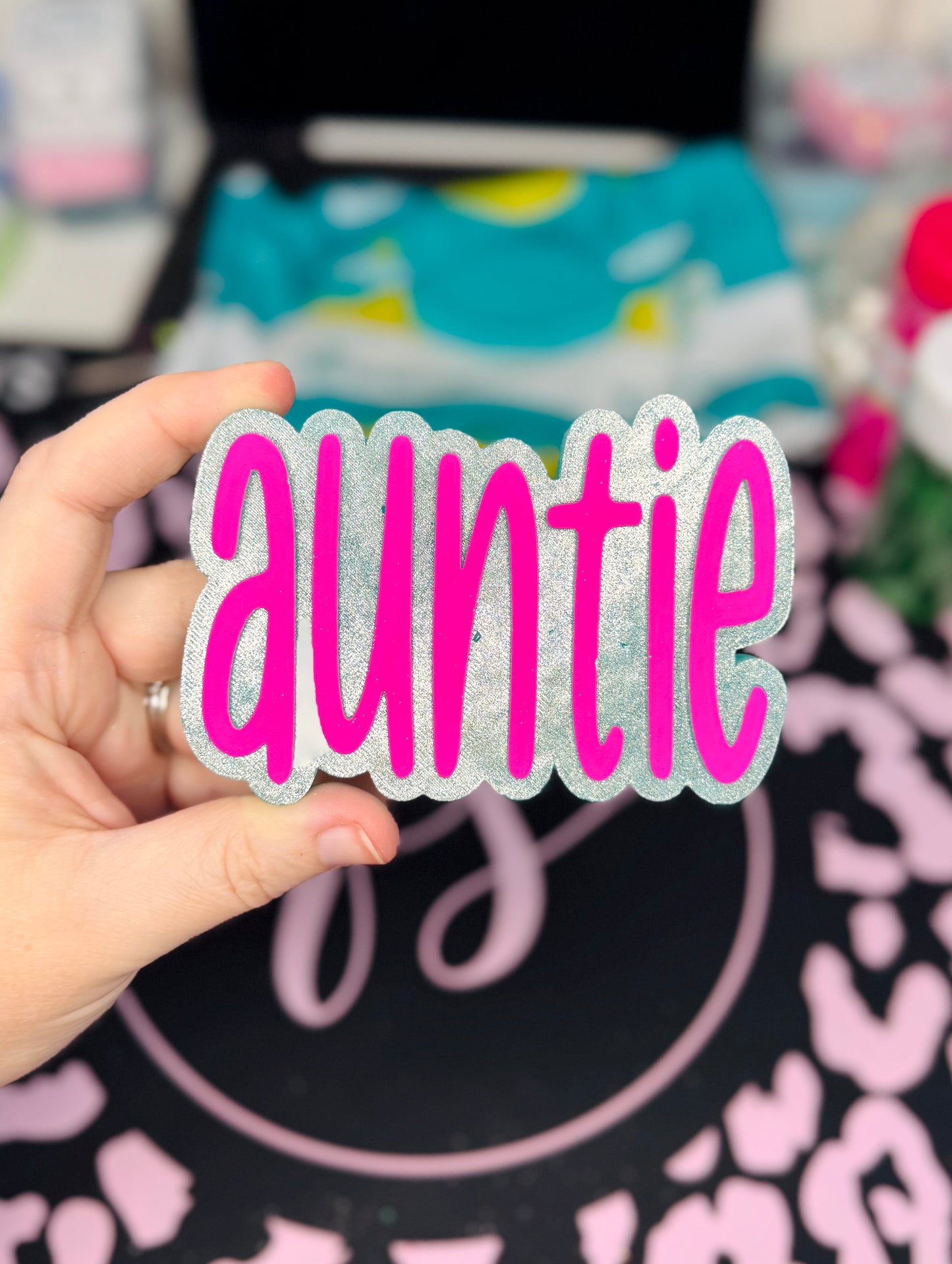 AUNTIE IN 1000 WISHES