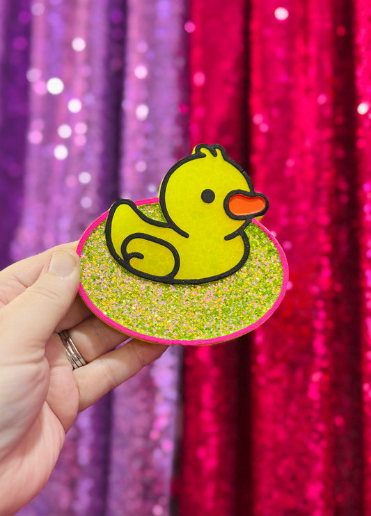 DUCKY IN PINK SANDS