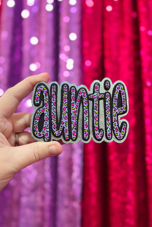 AUNTIE IN 1000 WISHES