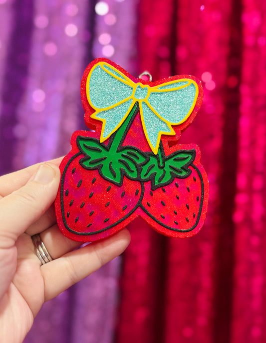 STRAWBERRIES IN CORONADO CHERRY