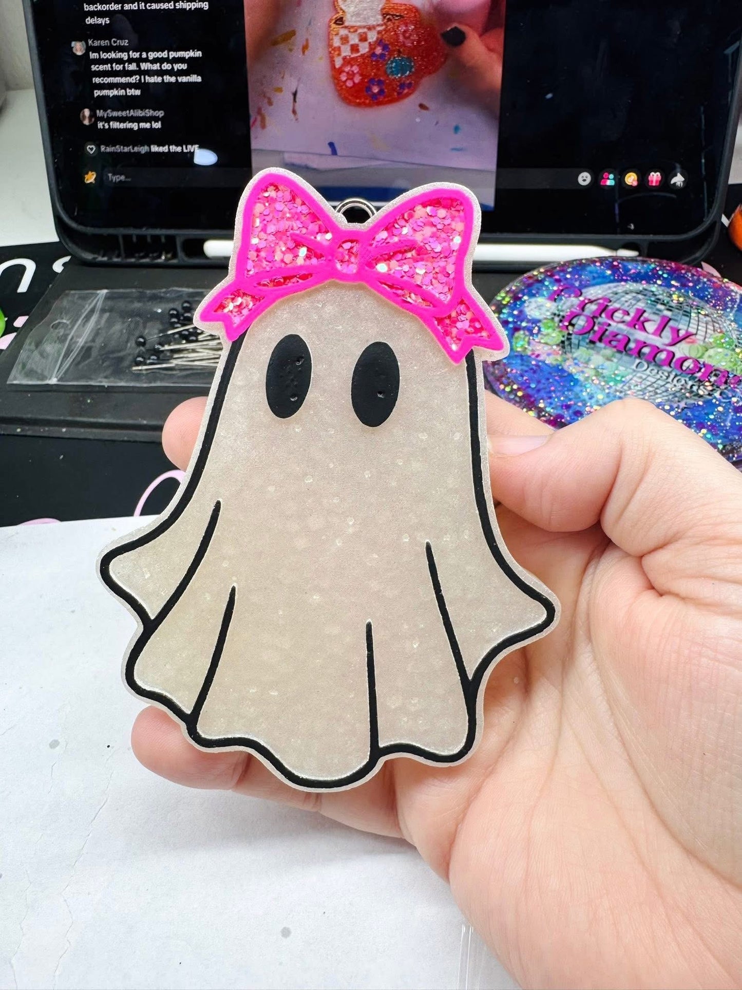 CUTIE GHOST FRESHIE
