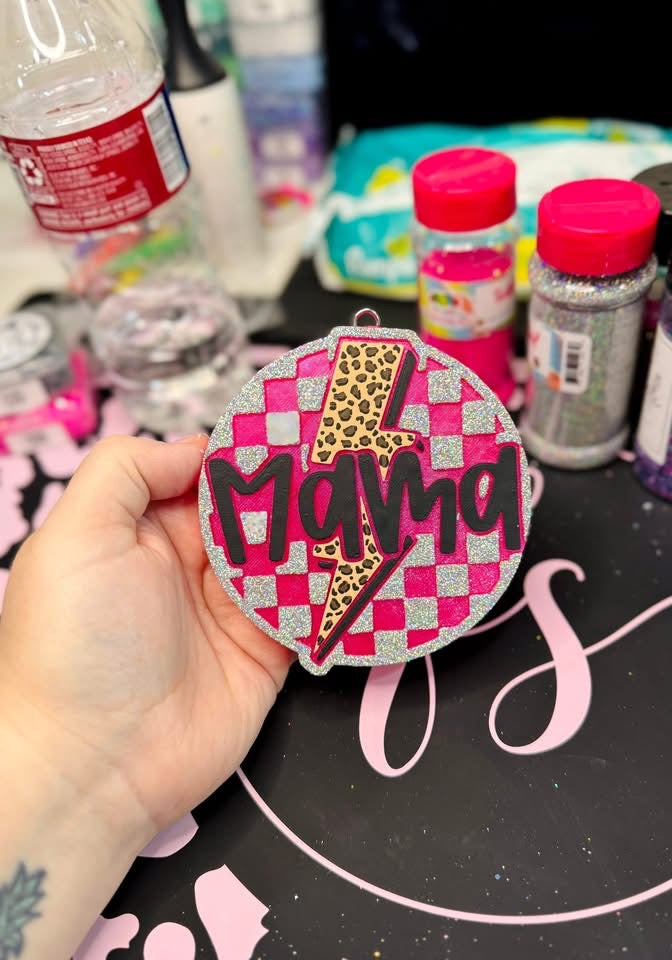 MAMA CHECKERED BOLT FRESHIE